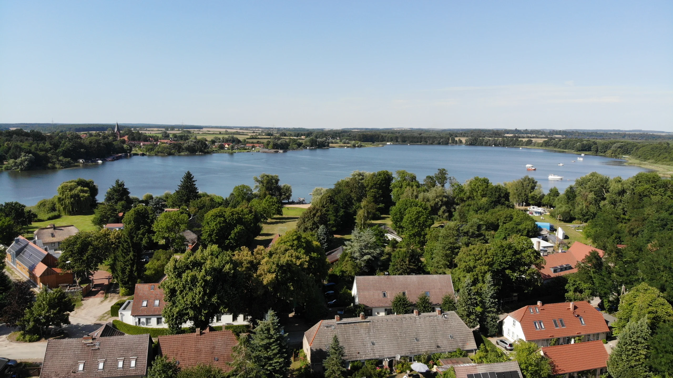 Luftbild: Das Dorf Damerow am Jabelschen See in der Mecklenburgischen Seenplatte